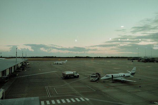 Uncover London's Timeless Charm with Guided Walking Tours: The Essential Exploration Handbook!